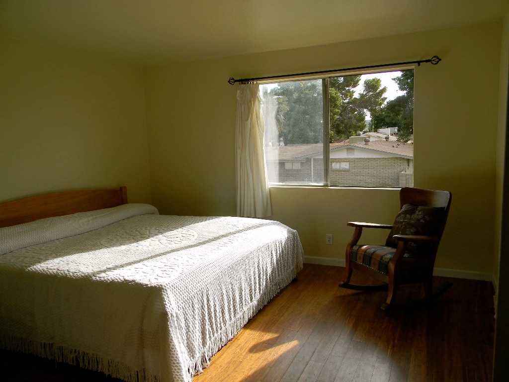 moving - bedroom1
